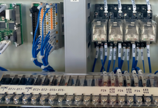 産業機械用PC制御盤